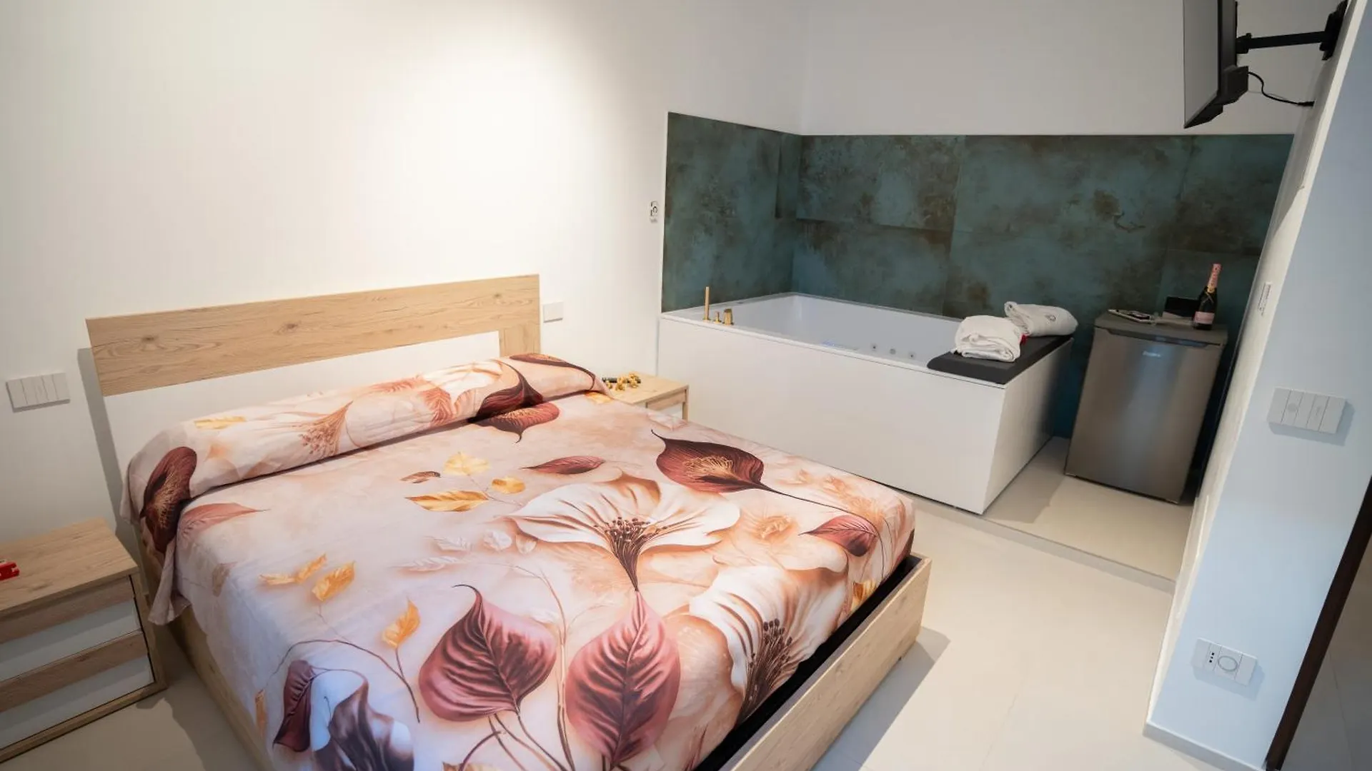 Suite Dreams Luxury Giovinazzo Guest house